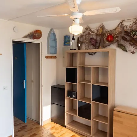 شقة A De 21 M² Avec Terrasse Vue آجد